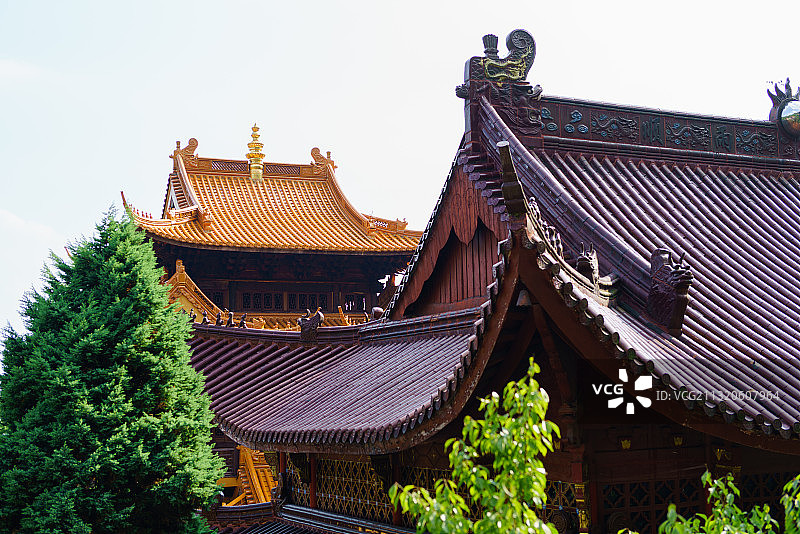 东天目山昭明寺的古典建筑图片素材