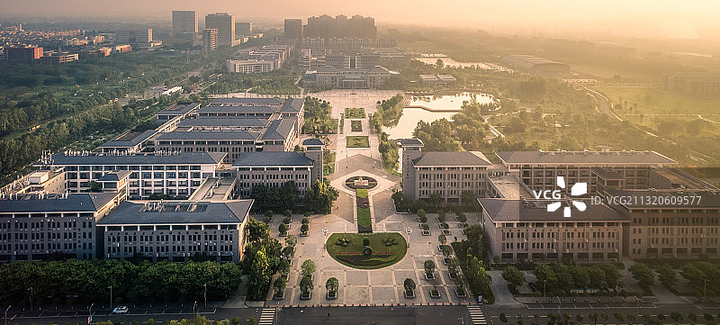 新都 桂湖 宝光寺 西南石油大学 城市天际线 三河场 新都一图片素材
