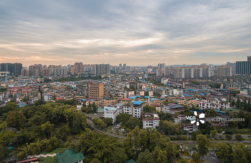 新都 桂湖 宝光寺 西南石油大学 城市天际线 三河场 新都一图片素材