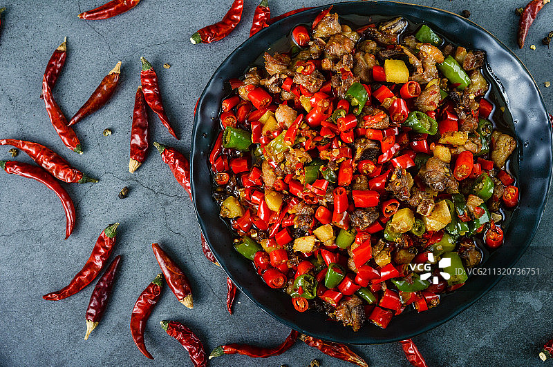 四川盐帮菜小煎鸭图片素材