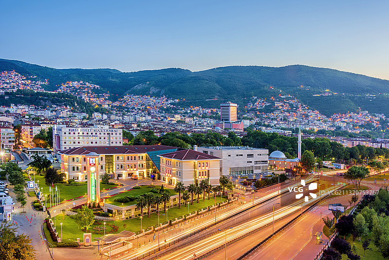 土耳其布尔萨城市日暮风光图片素材