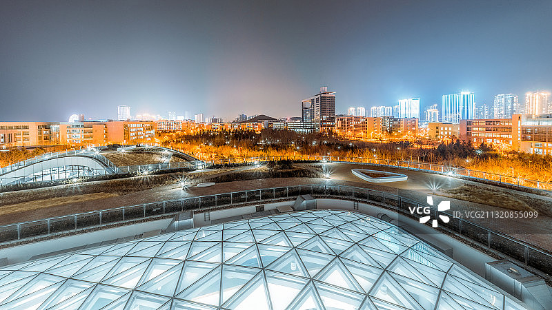 穹顶计划-極图片素材