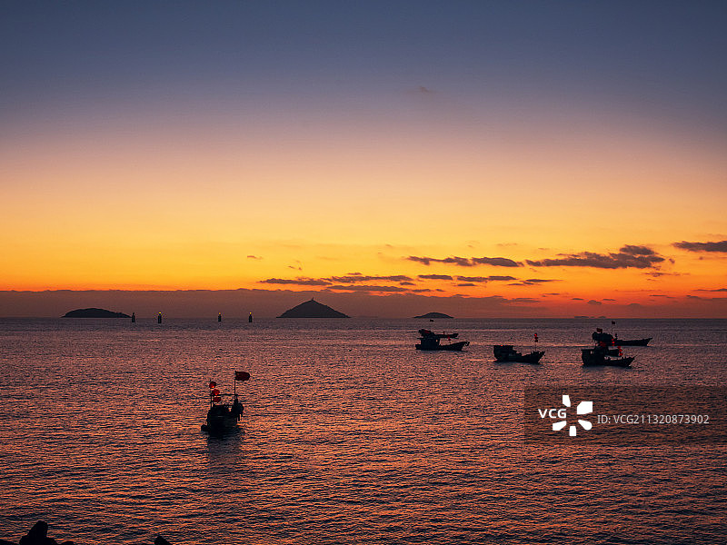 上海金山城市沙滩日出图片素材