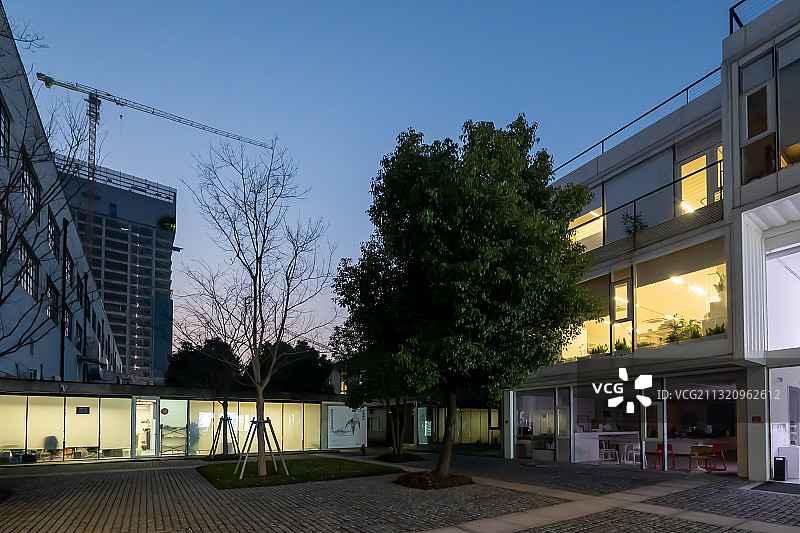 香格纳画廊华灯初上 上海图片素材