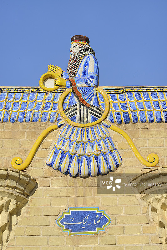 伊朗亚兹德拜火教神庙和琐罗亚斯德教象征，联合国教科文组织世界遗产图片素材