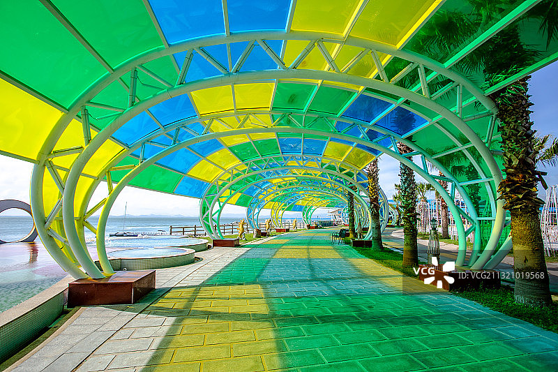 中国广东省茂名市电白区博贺镇放鸡岛图片素材