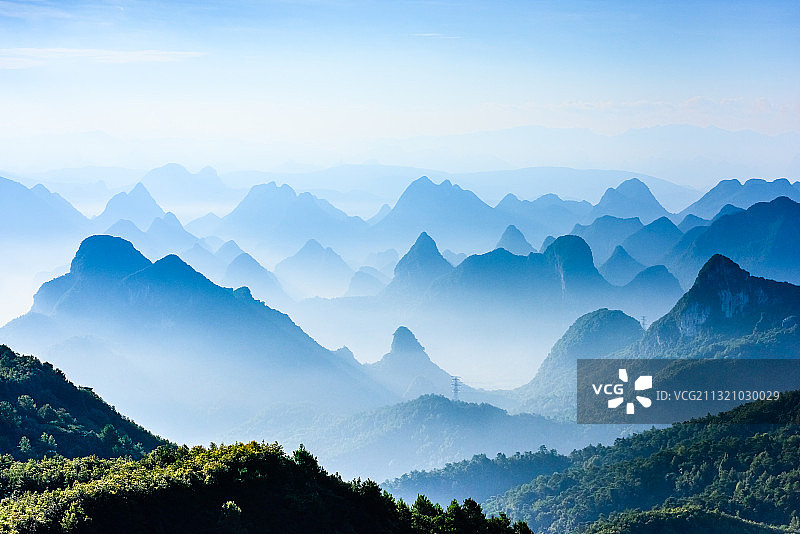 尧山清晨图片素材