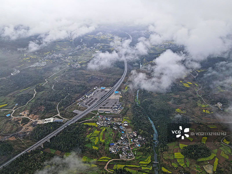 贵州省铜仁市石阡县农村交通路网图片素材