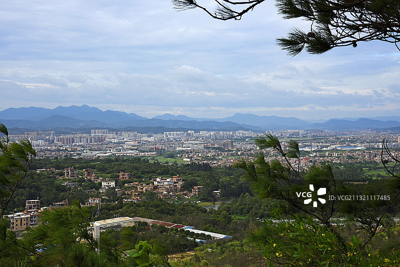 唯一一座以廉命名的“廉山”福建省泉州市惠安县前康村廉山图片素材