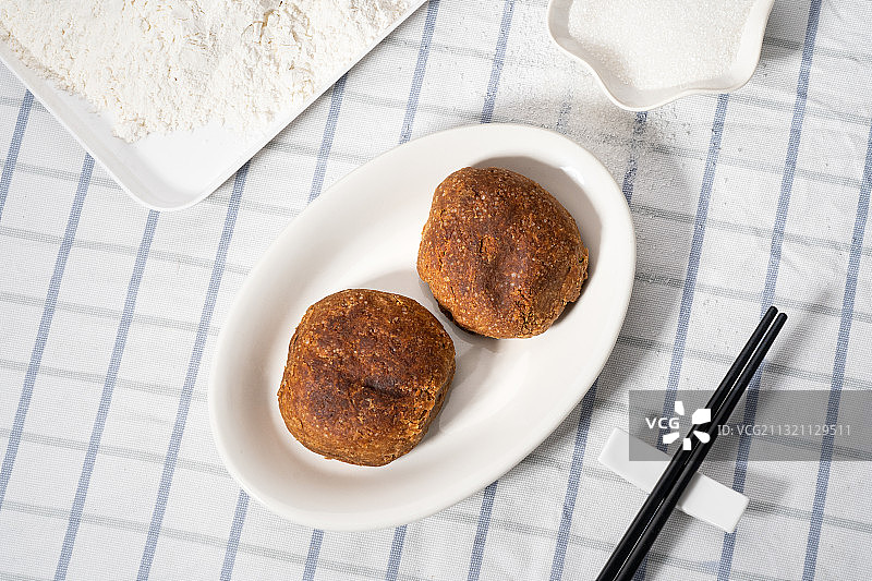 亮调背景北京特色小吃儿时的味道美味可口的糖火烧图片素材