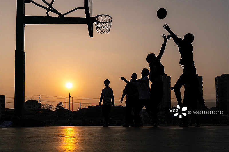 阳光少年图片素材