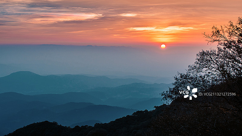 弥渡太极山图片素材