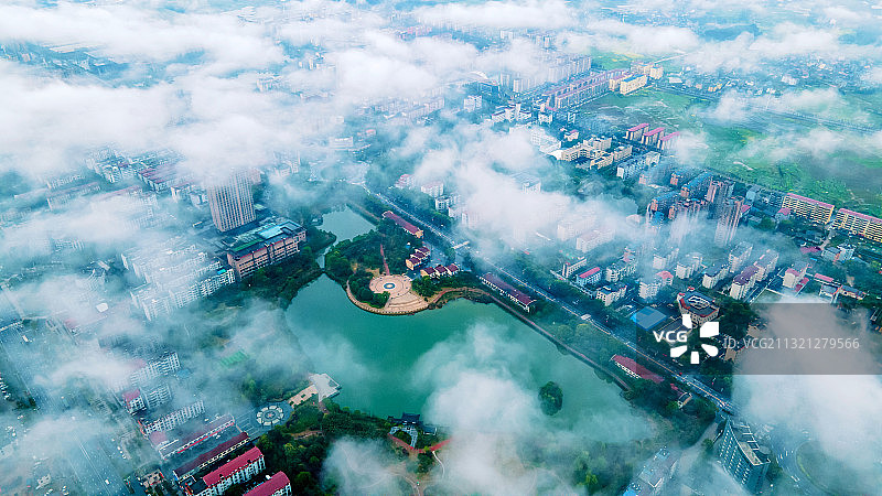 峡江县县城云海奇观图片素材