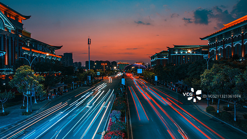 夜幕降临集美新城图片素材