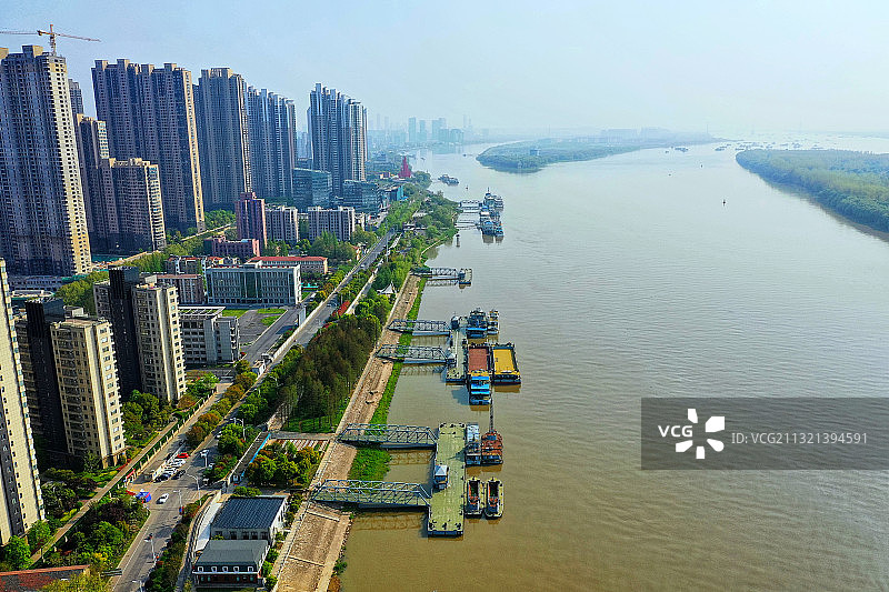 建设发展中的南京鼓楼滨江商务区图片素材