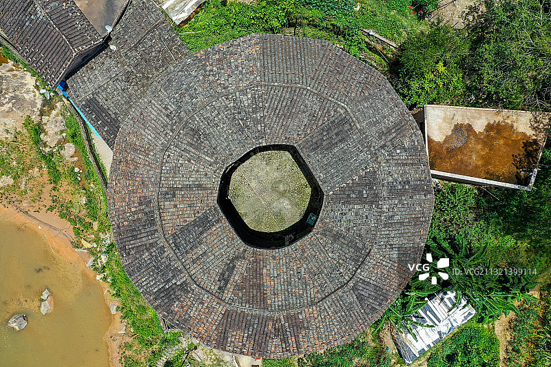 世界文化遗产福建土楼之永定洪坑土楼群图片素材