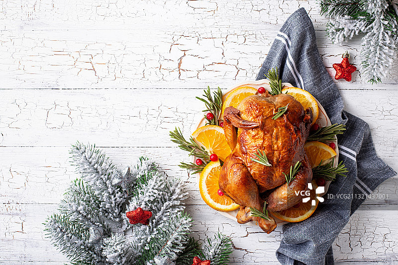 桌上鸡肉的俯视照片图片素材