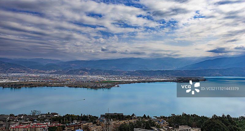 凉山彝族自治州西昌邛海风光图片素材