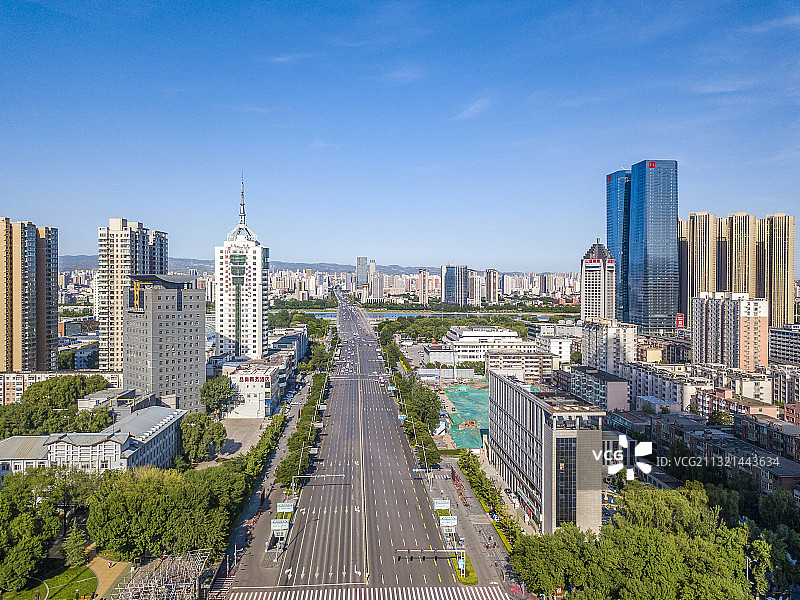 太原东西中轴线迎泽大街图片素材