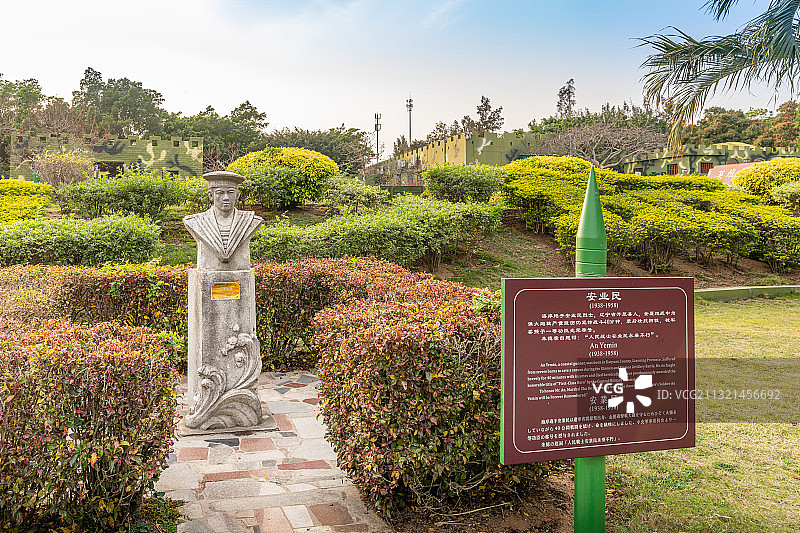 福建省厦门市翔安区大嶝岛东南端英雄三岛战地观光园英雄雕塑广场图片素材