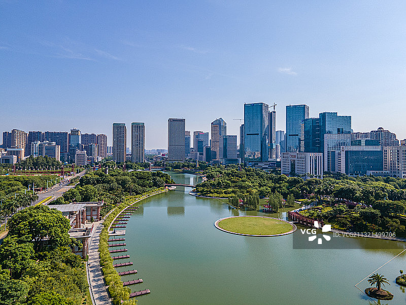 航拍航拍中国广东佛山南海千灯湖公园图片素材