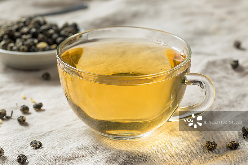 桌上茶杯特写图片素材