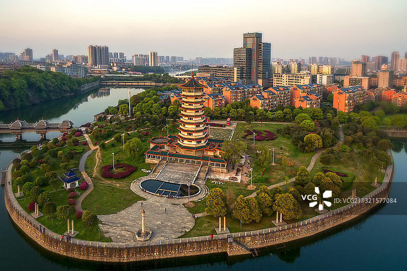 夕照潇湘塔图片素材