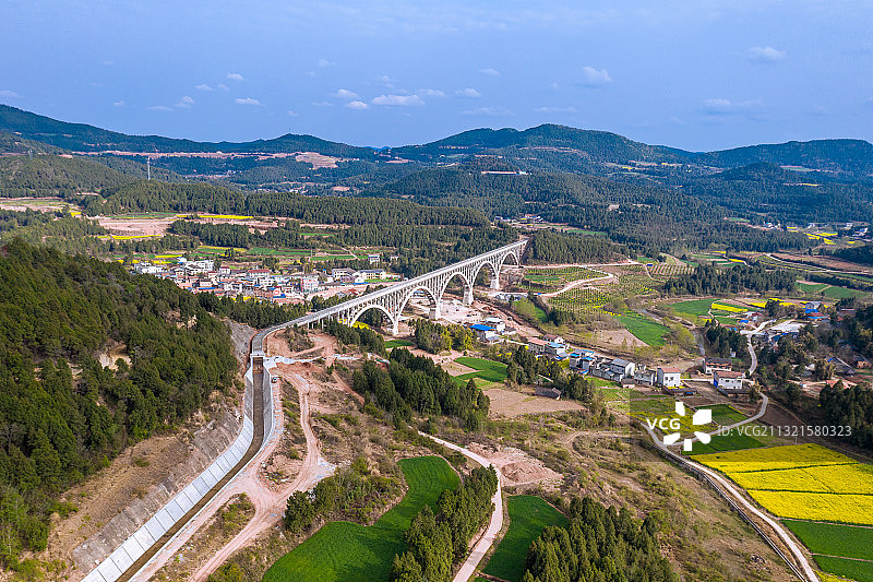 四川第二个都江堰--梓潼县宏仁乡渡槽图片素材