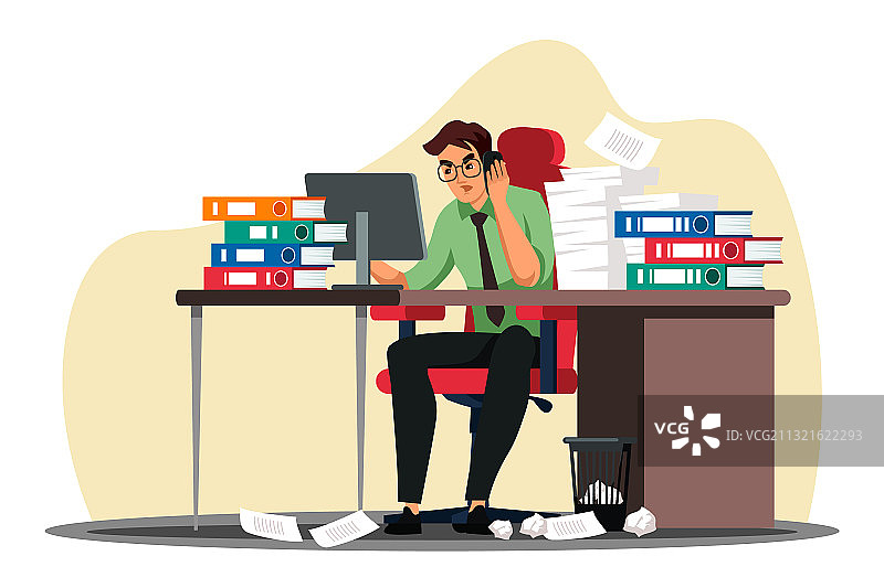 在电脑前打电话的多任务办公室职员图片素材