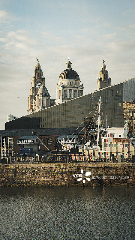 利物浦美惠三女神图片素材