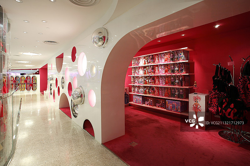 芭比娃娃玩具商店图片素材