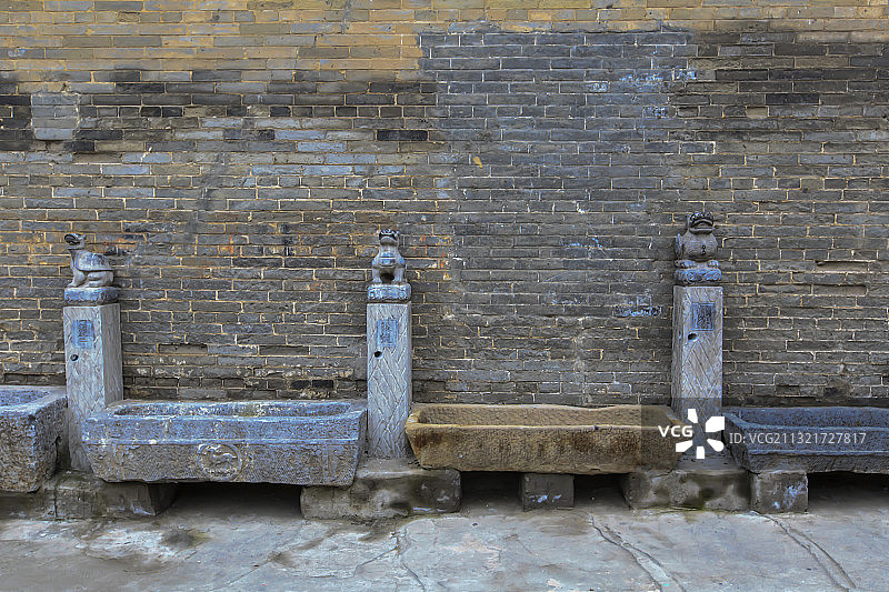 河南巩义康百万庄园栈房区水槽图片素材