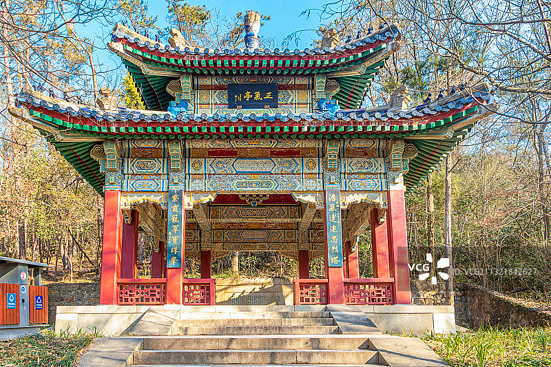 中国 南京 钟山风景区 明孝陵内的正气亭图片素材