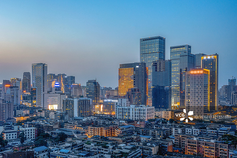 四川省成都市锦江区春熙路商圈全景图片素材