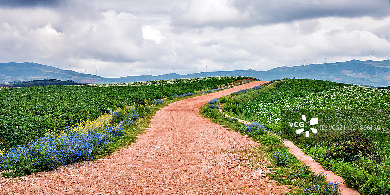 云南昆明寻甸县六哨自然风光图片素材