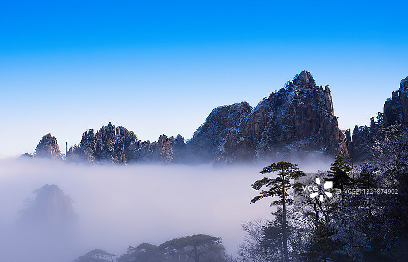 黄山雾淞云海图片素材