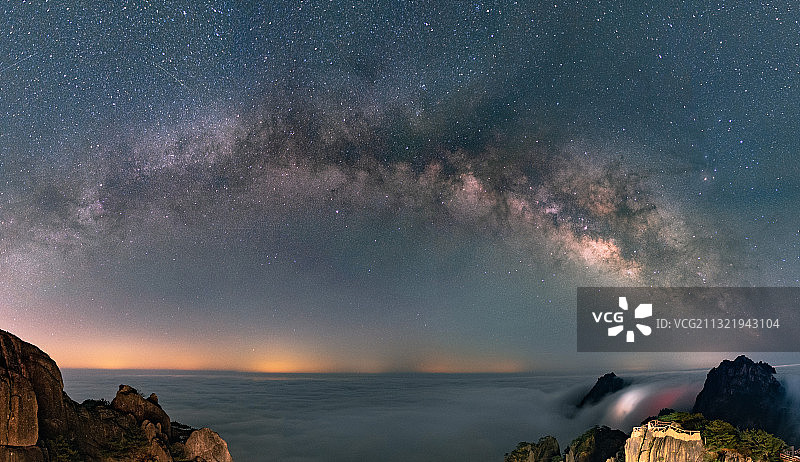 黄山风景区光明顶银河拱桥图片素材