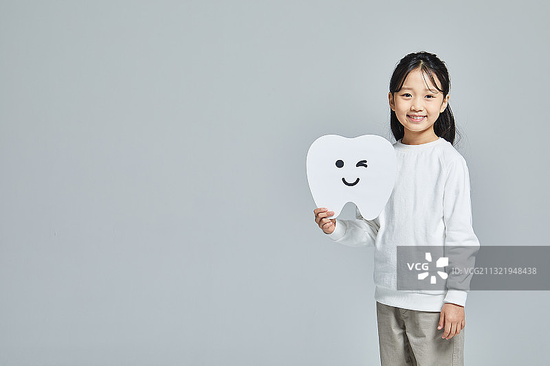 人的嘴巴、牙齿、牙齿健康、保健、牙科保险图片素材