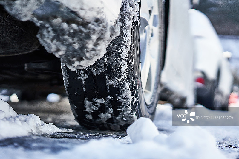 雪景、黑冰、积雪，冬季景象图片素材