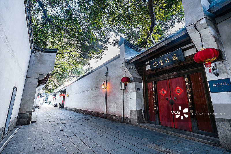 中国福建福州三坊七巷严复故居大门图片素材