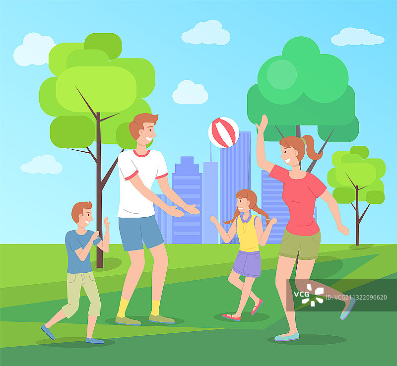 一家人在夏日城市公园玩耍图片素材
