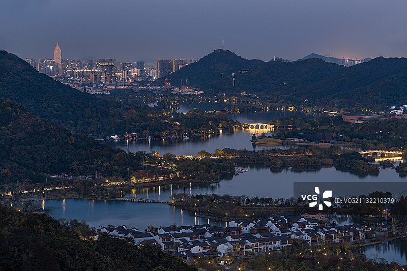 杭州湘湖和萧山城市天际线夜景图片素材
