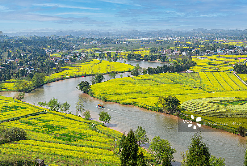 漫步崇龛，犹如置身于画卷图片素材