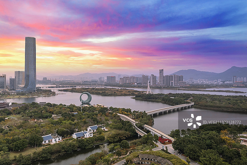 福建厦门杏林湾园博苑棕榈城无人机航拍全景图图片素材