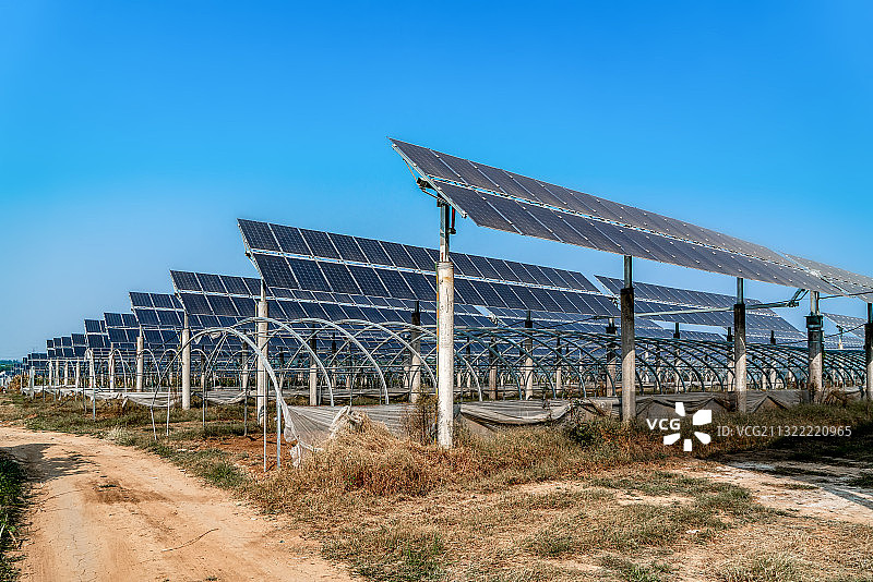 户外太阳能光伏发电站图片素材