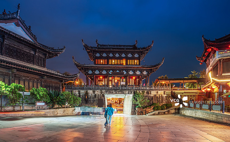 安徽徽州古城夜景图片素材