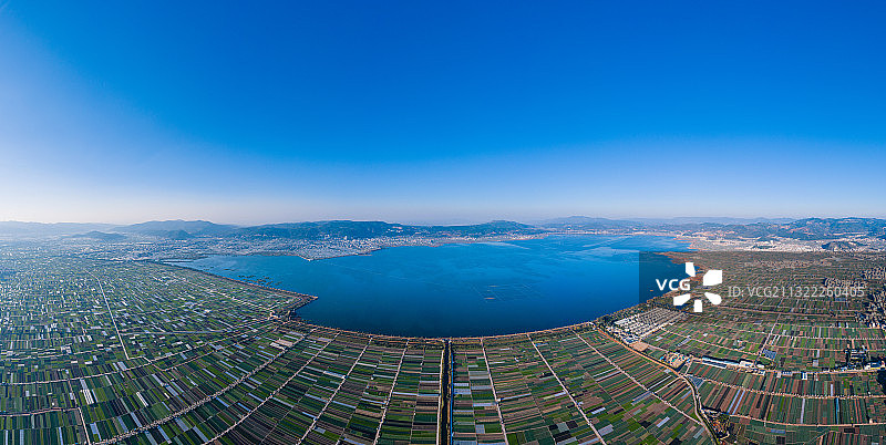 云南省通海县杞麓湖畔蔬菜种植基地图片素材