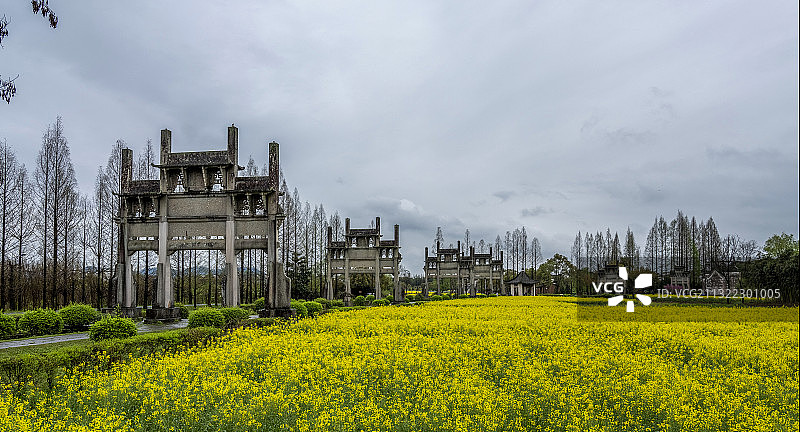 春到皖南棠樾牌坊群图片素材