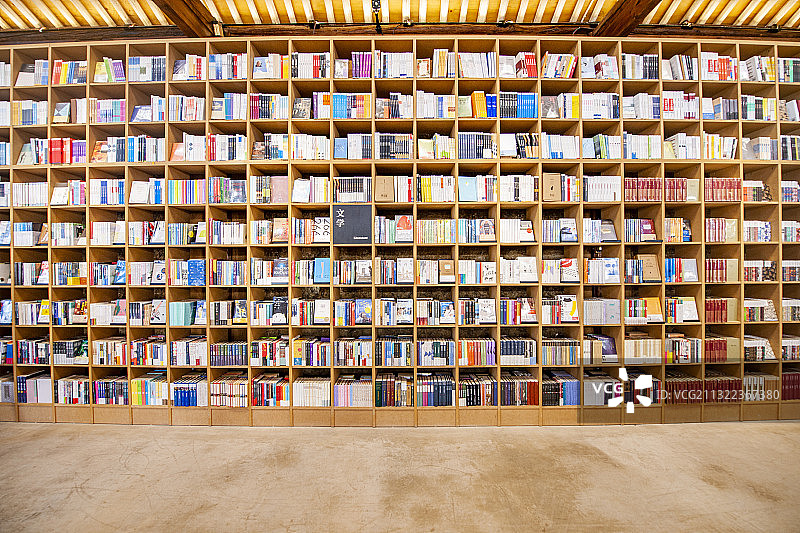 云南省大理白族自治州剑川县沙溪古镇先锋沙溪白族书局图片素材