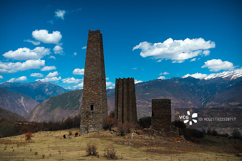 丹巴十三角碉以及周边藏寨图片素材